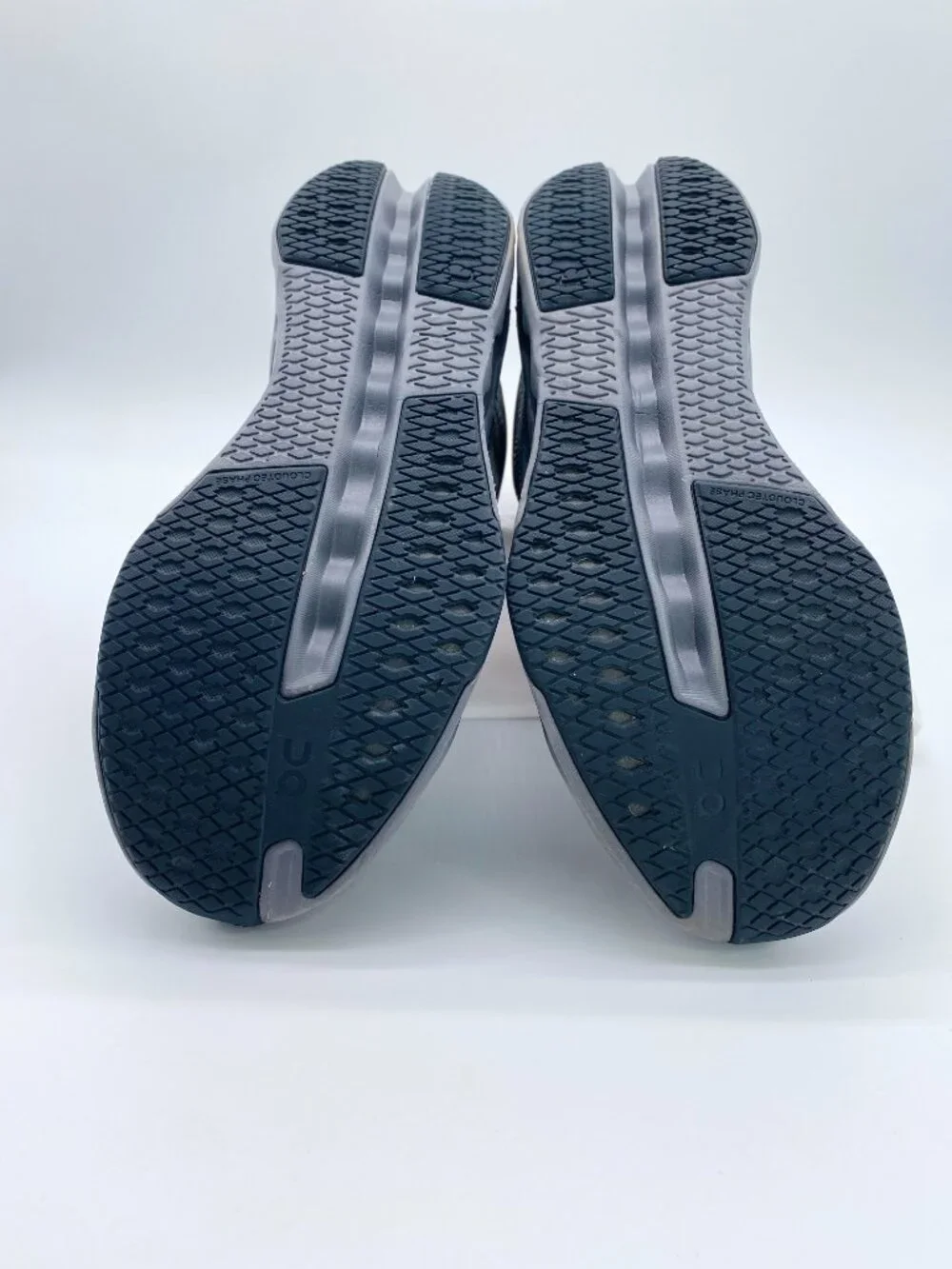 On Cloudsurfer Next Running Shoes Black Gray Women's Size 10 Swiss Engineered